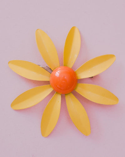 Vintage Retro Mod Flower Power Yellow and Orange Enamel Brooch by 1950s - Vintage Meet Modern Vintage Jewelry - Chicago, Illinois - #oldhollywoodglamour #vintagemeetmodern #designervintage #jewelrybox #antiquejewelry #vintagejewelry